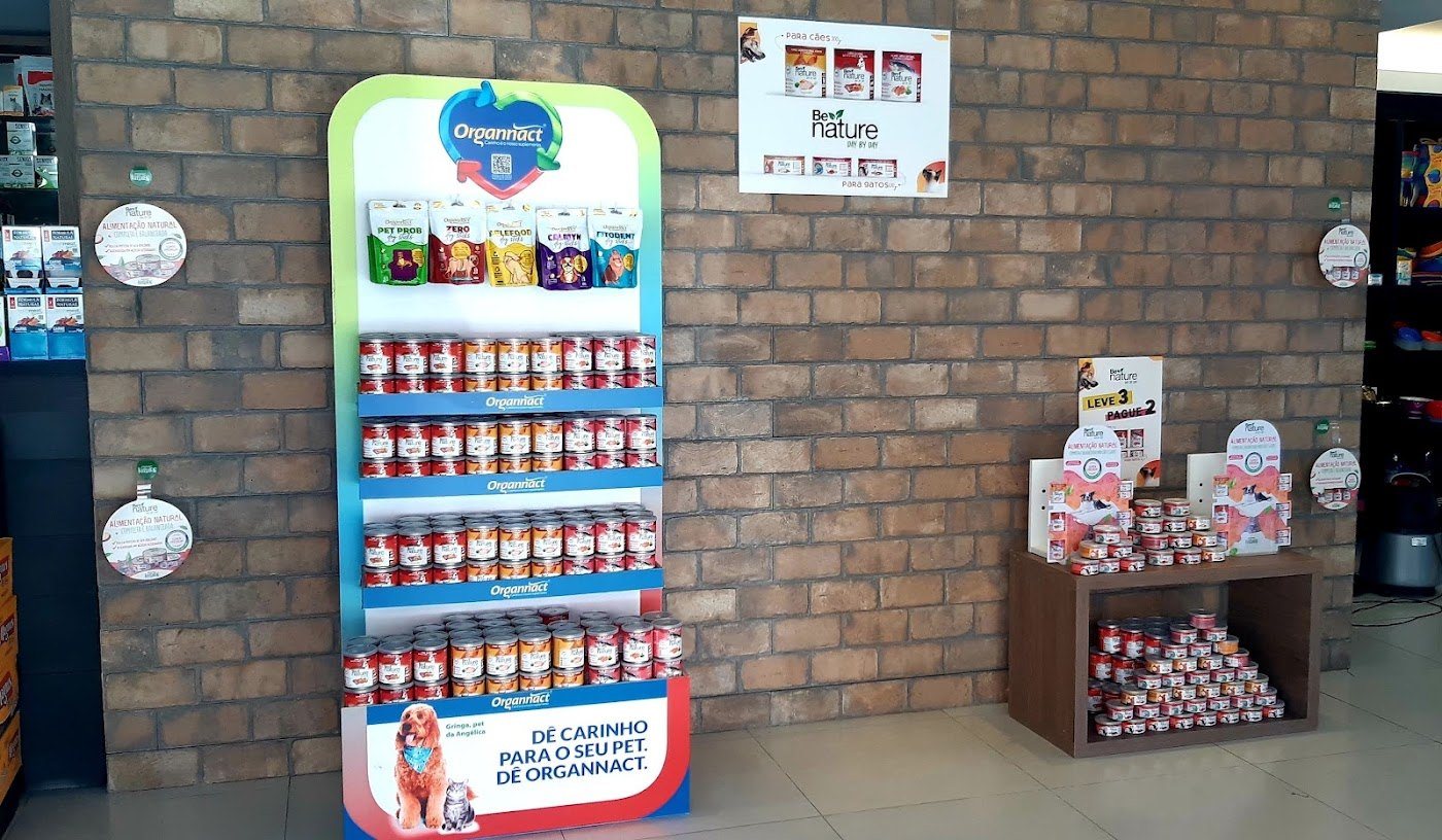 Expositor de produtos de saúde pet